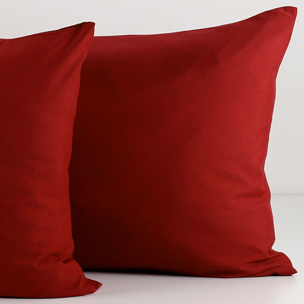 Coppia-Federe-Mano-Seta-Continuativo-Bordeaux°