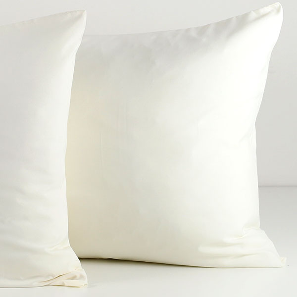 Coppia-Federe-Mano-Seta-Continuativo-Panna°