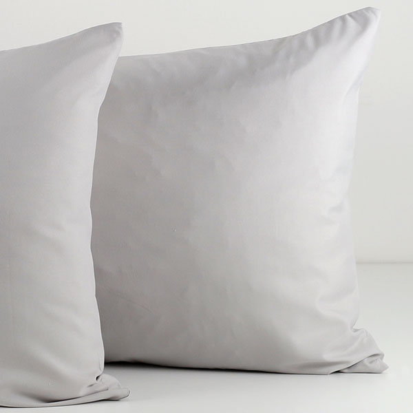 Coppia-Federe-Mano-Seta-Continuativo-Perla°