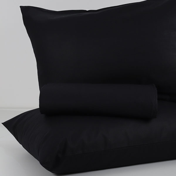 Parure-Copripiumino-Tinta-Unita-Continuativo Color Nero