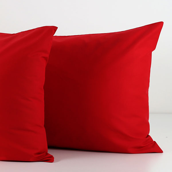 Coppia-Federe-Arcobaleno-Rosso