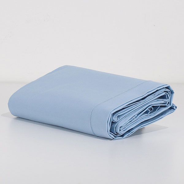 Lenzuolo-Sopra-Arcobaleno-Azzurro