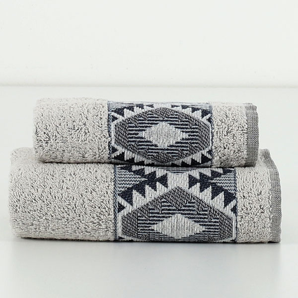 Viso-+-Ospite-Maya-Blu