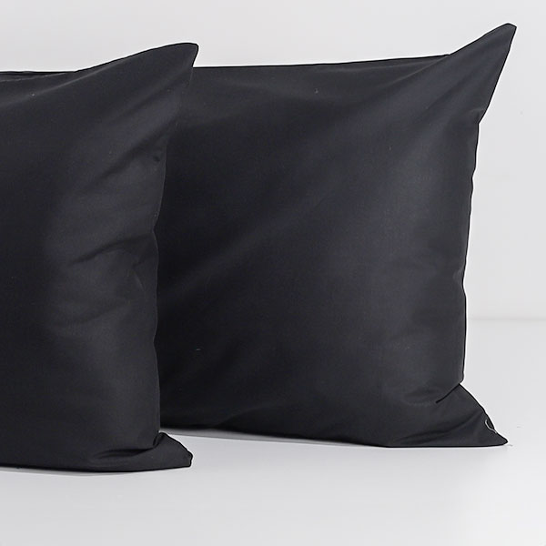 Coppia-Federe-Arcobaleno-Nero