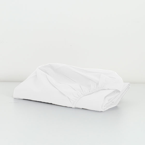 Sotto-Con-Angoli-Arcobaleno-Bianco