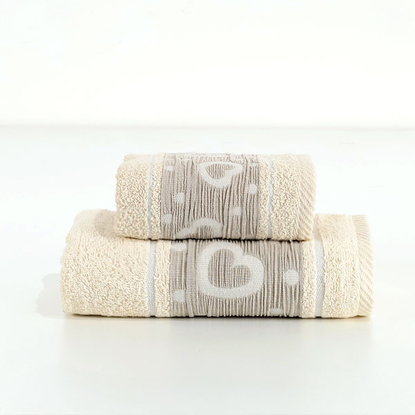 VIso-+-Ospite-Alida-Crema