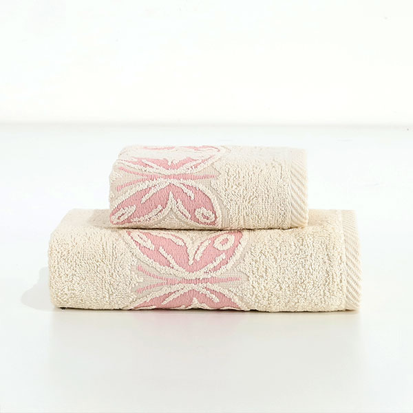 VIso-+-Ospite-Mariposa-Malva