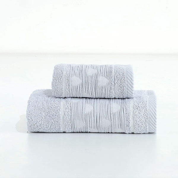 VIso-+-Ospite-Millecuori-Perla